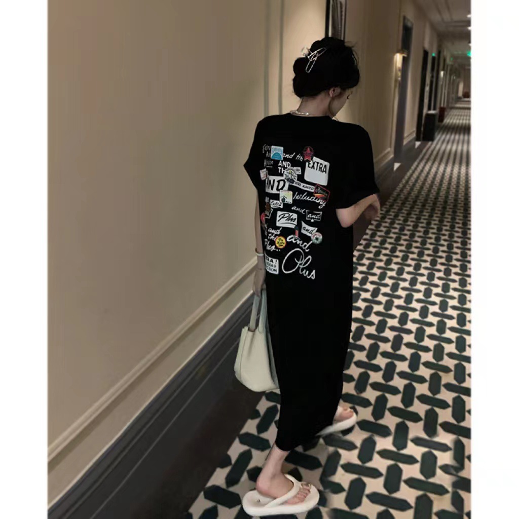韓系黑色印花開叉中長款洋裝
