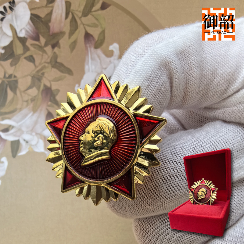 毛泽东像章徽章 西装衣服金属胸针别针配饰 五角星时尚胸章纪念章