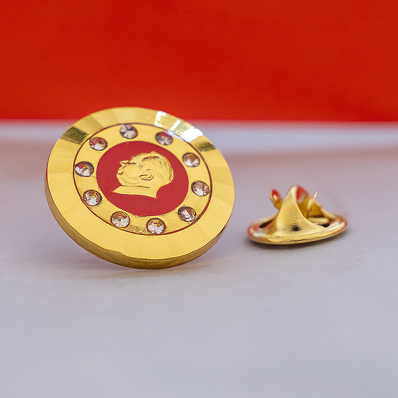 金色徽章毛主席像章金属胸针高档镶钻锆石扣式名人伟人西装领配饰